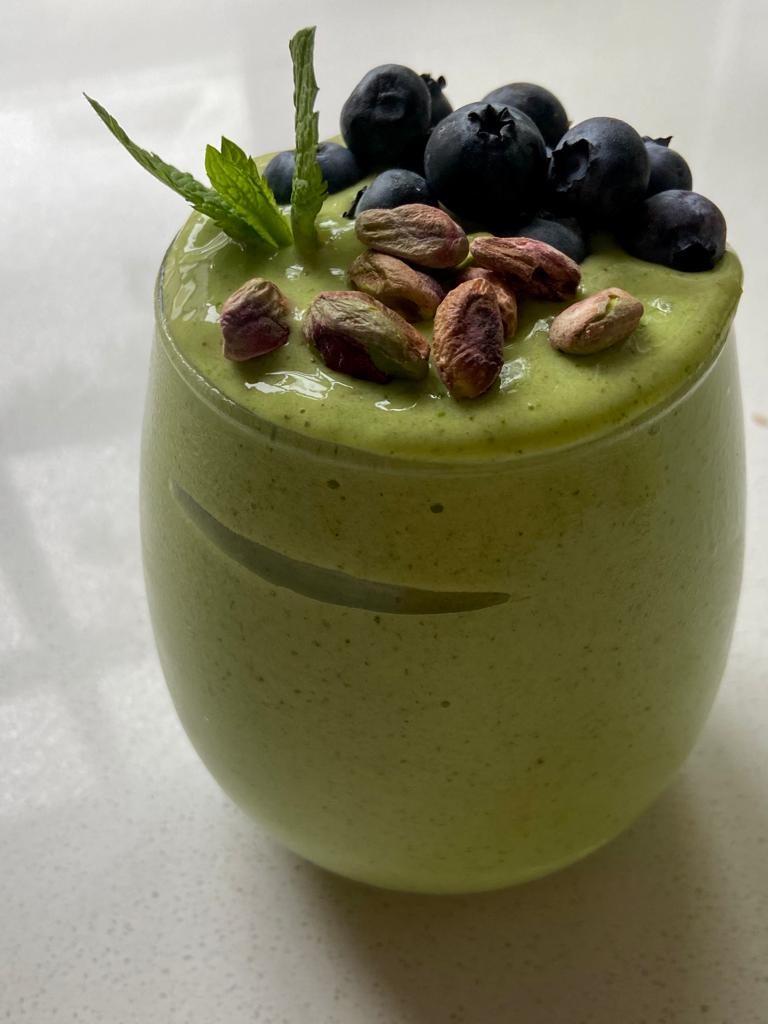 Green Mango Breakfast Smoothie